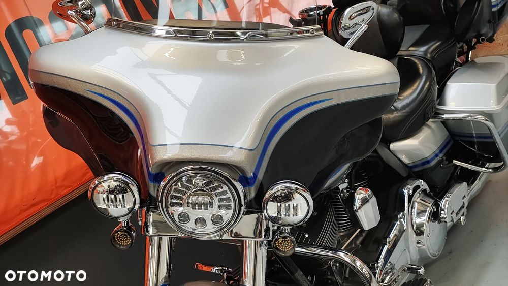 Harley-Davidson Touring Ultra Limited - 23