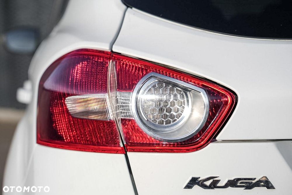 Ford Kuga 2.0 TDCi Titanium - 7