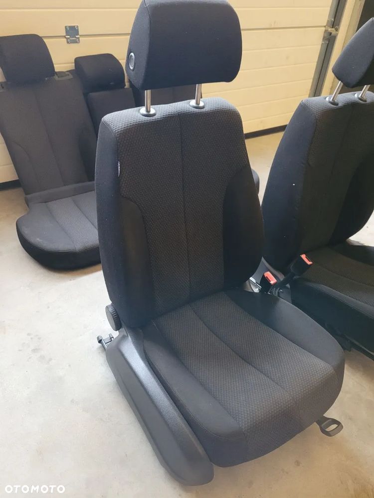 VOLKSWAGEN PASSAT B6 / FOTEL / KANAPA / KOMPLET MATERIAŁOWE (dostępne 3 komplety foteli) - 12
