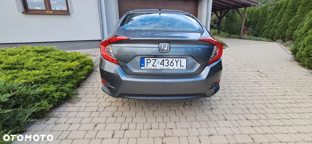 Honda Civic 1.5 T Executive CVT - 3