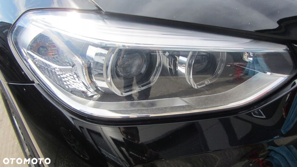BMW X3 G01 X4 USA LAMPA PRAWA PRZEDNIA PRAWY PRZÓD LED AHL 63117466122 - 1