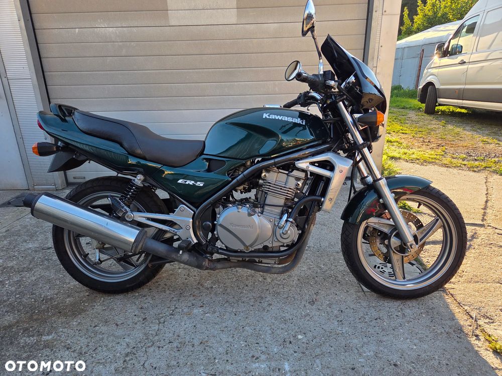 Kawasaki ER - 1