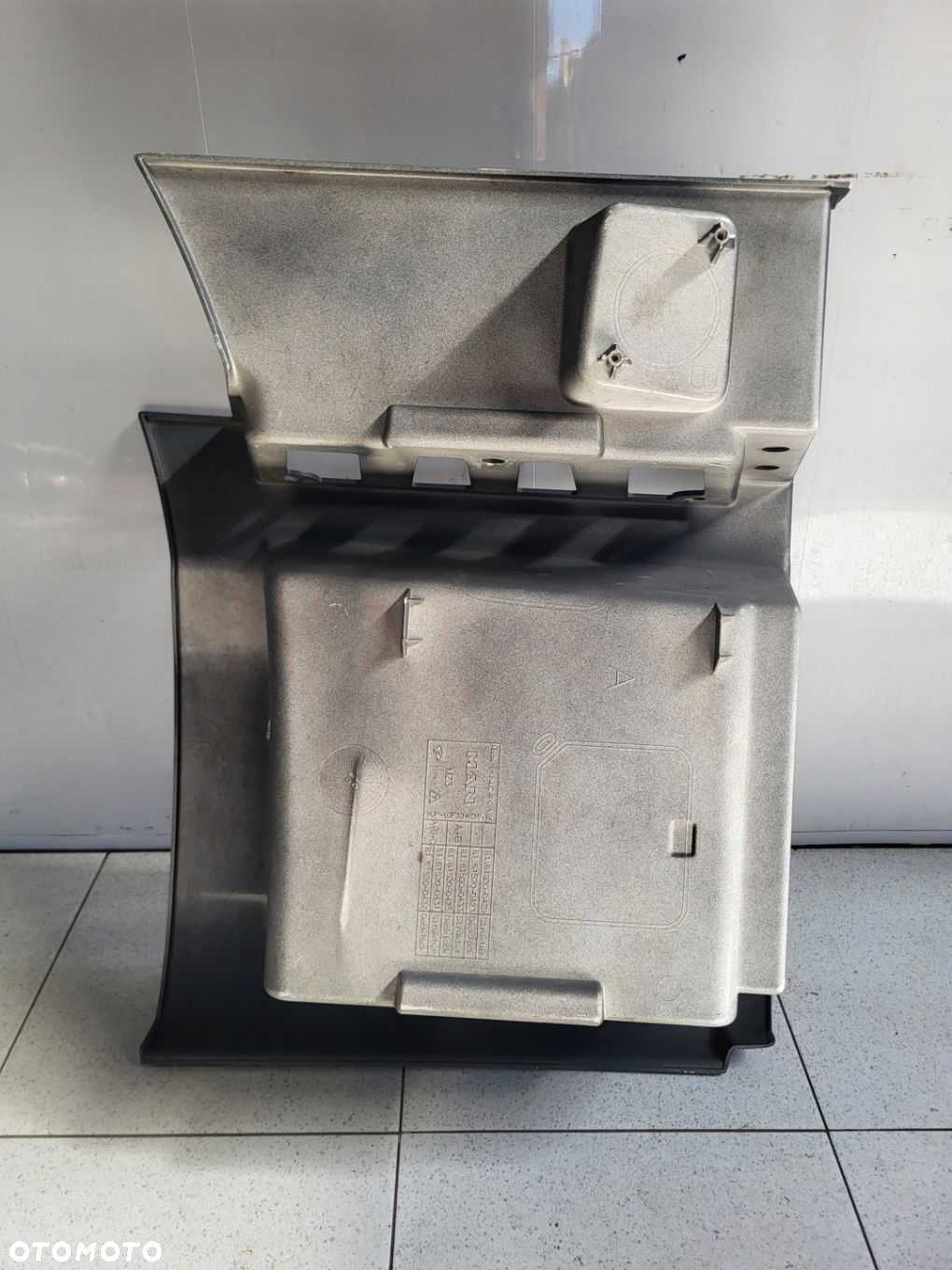 Stopnica Stopień Dolny Kabiny Man TGX TG3 Euro 6 81615200429 - 3