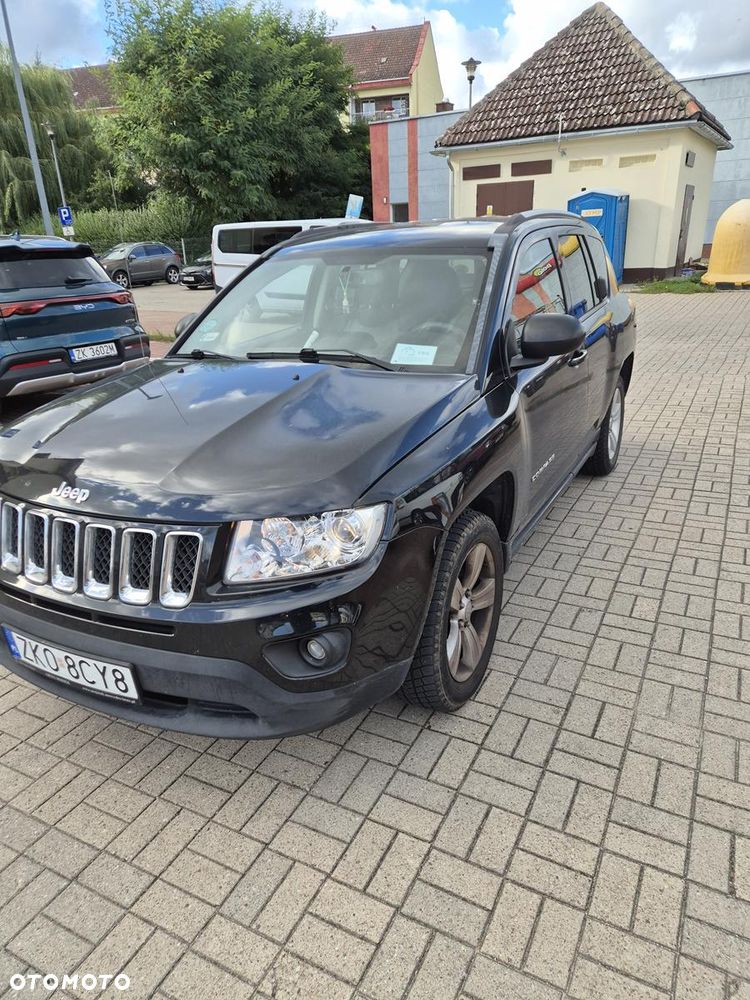 Jeep Compass - 1