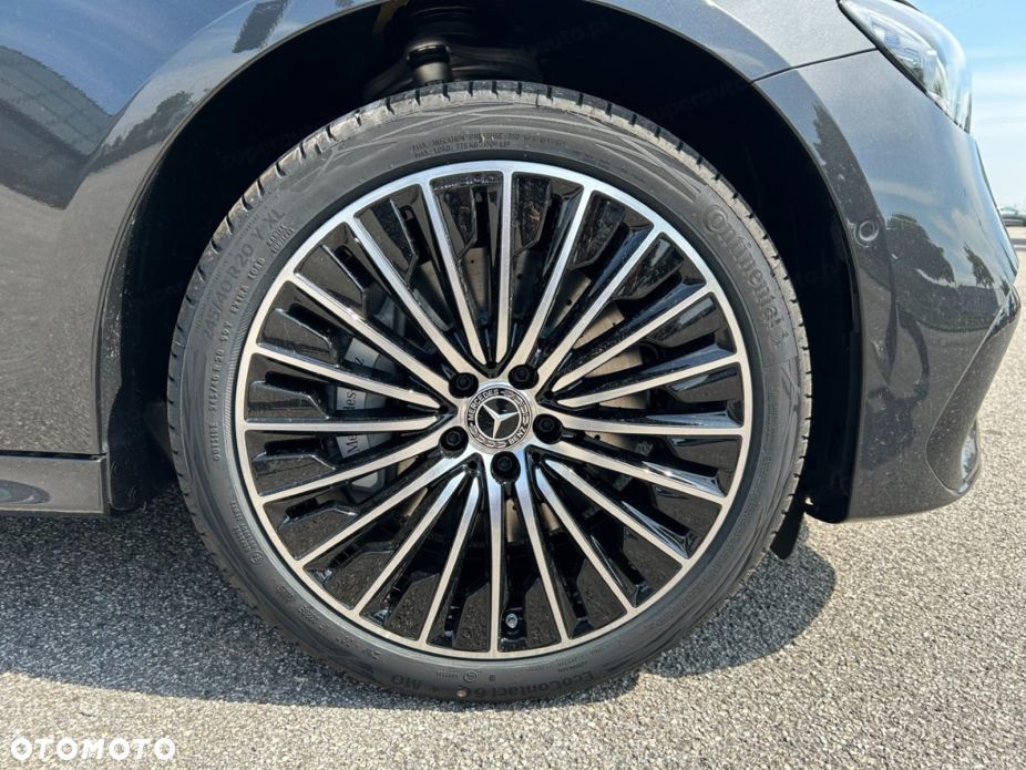 Mercedes-Benz Klasa E 220 d mHEV 4-Matic AMG 9G-Tronic - 17