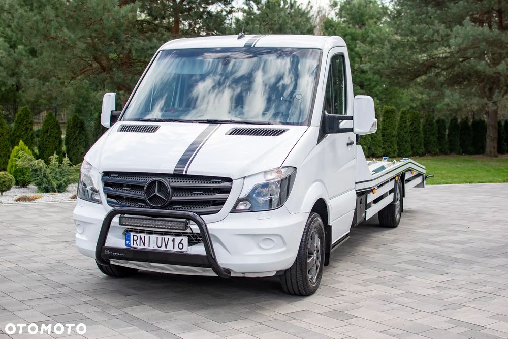 Mercedes-Benz Sprinter 319 - 2