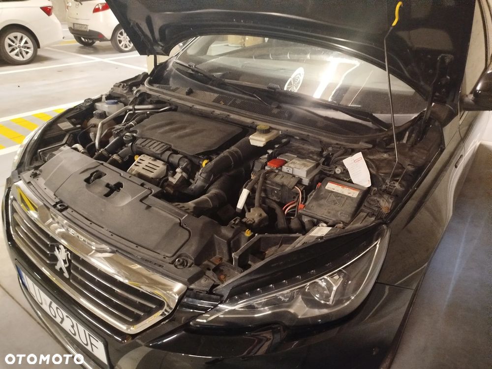 Peugeot 308 PureTech 130 GPF EAT8 Stop & Start Tech Edition - 14