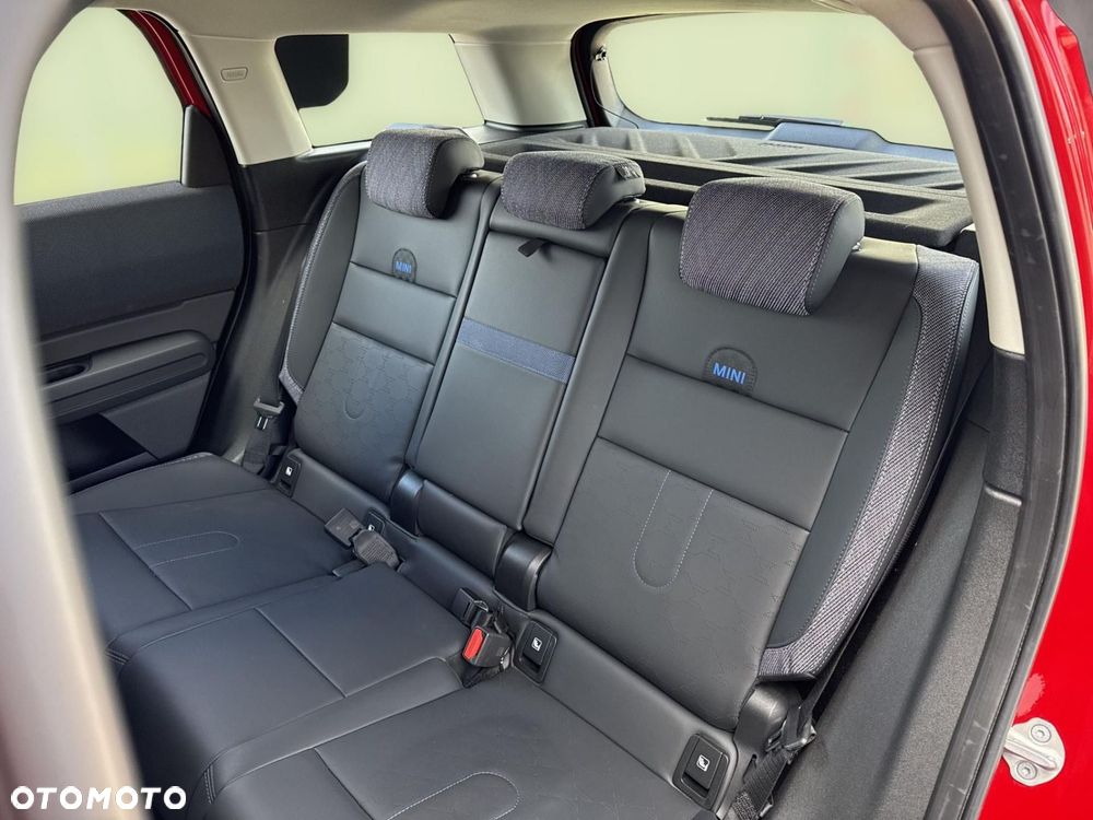MINI Countryman E 66.5kWh Linia Classic - 9