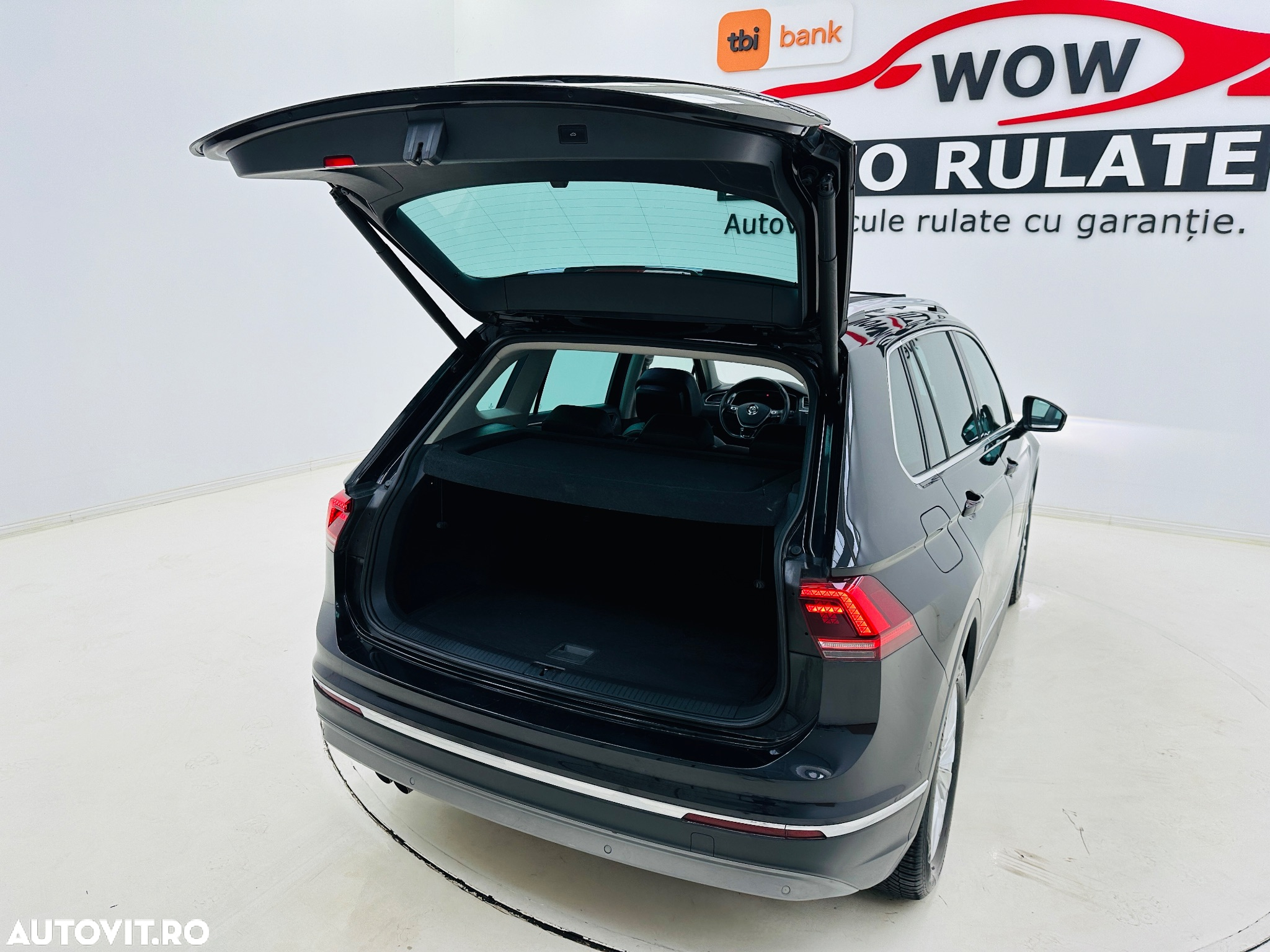 Volkswagen Tiguan - 20