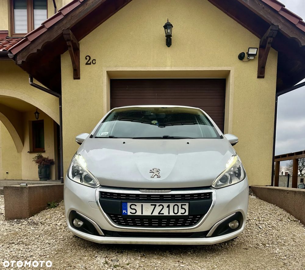 Peugeot 208 1.2 PureTech Allure - 1