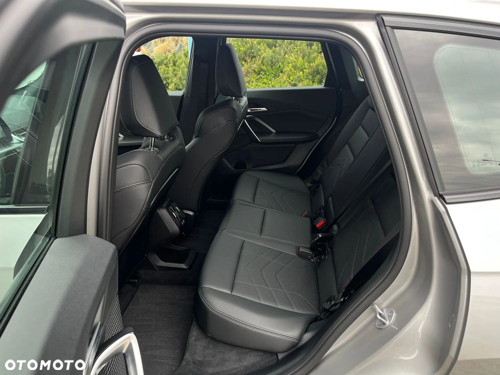 BMW iX1 xDrive30 - 25