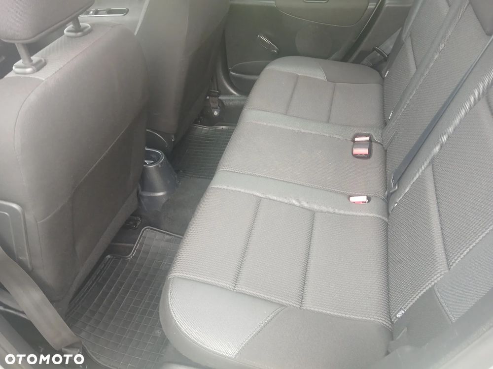 Peugeot 207 1.4 16V Presence - 22