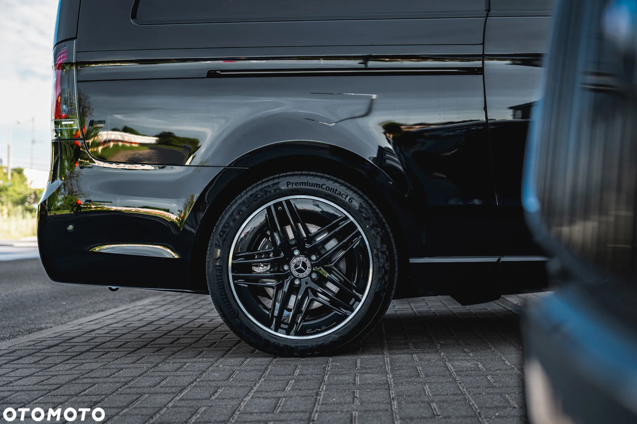 Mercedes-Benz Klasa V 300 d 4-Matic 9G-Tronic Exclusive (ekstra d³) - 8