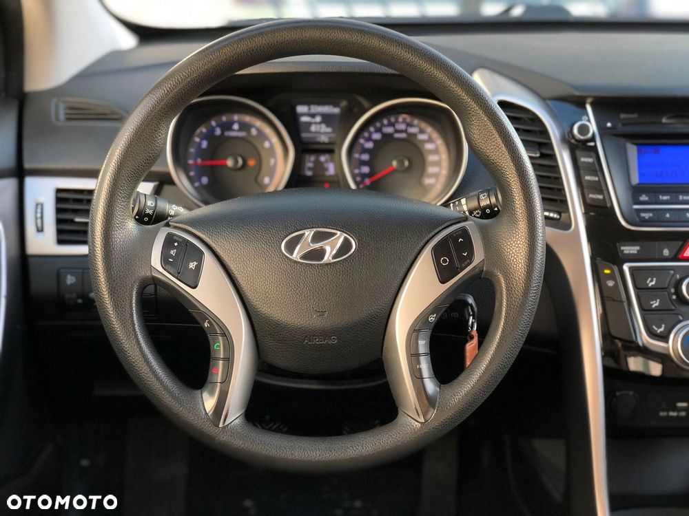 Hyundai i30 1.4 BlueDrive Base - 15