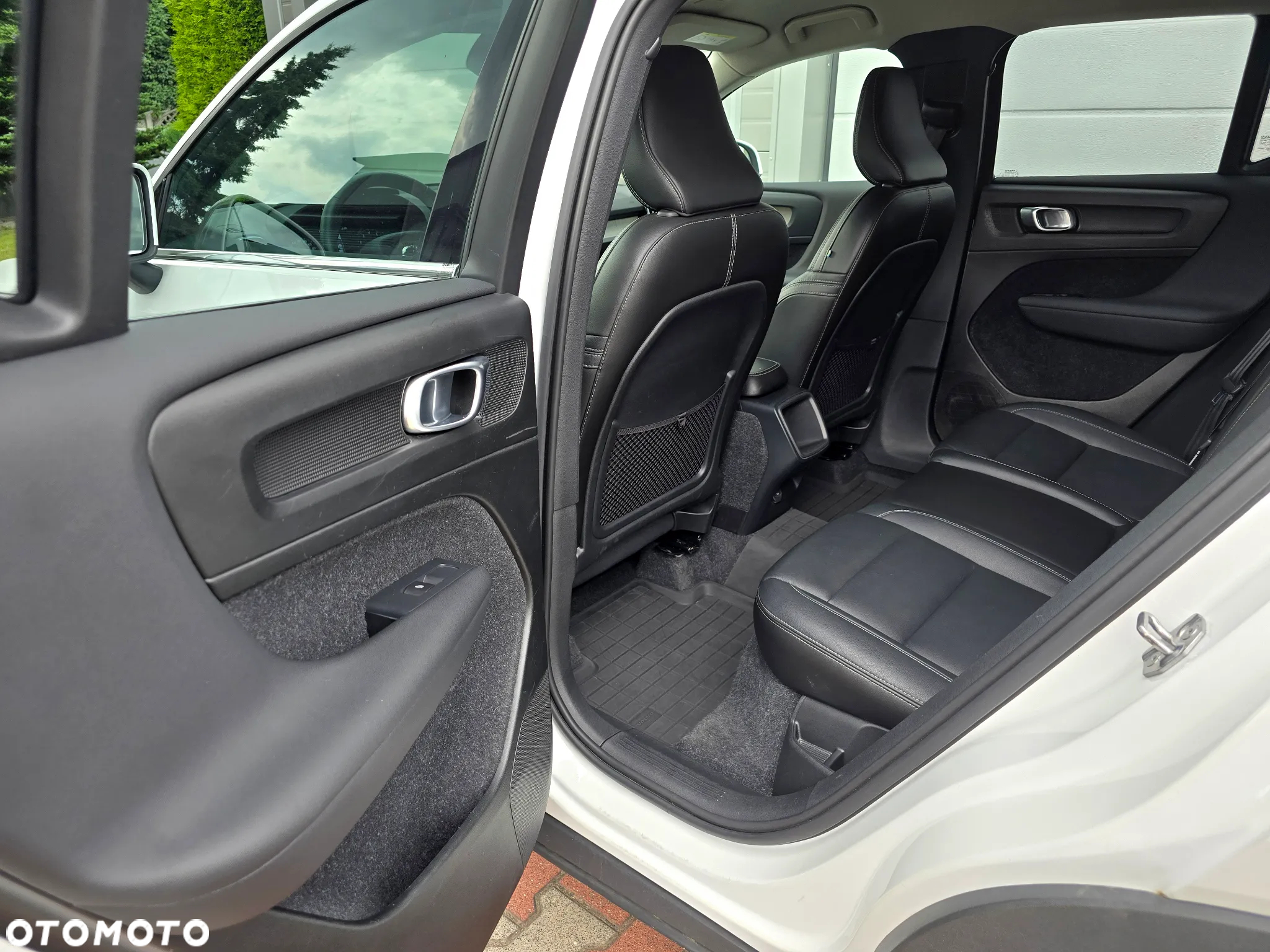 Volvo XC 40 T3 Inscription - 31