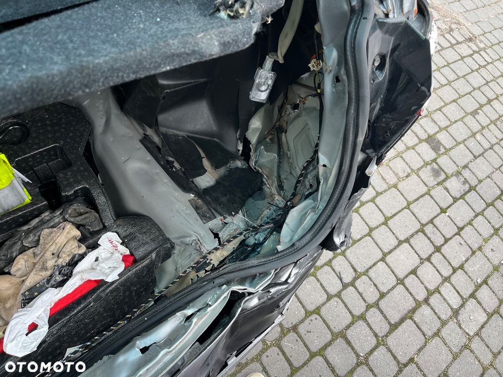 Suzuki Vitara 1.6 (4x4) Allgrip Comfort - 16