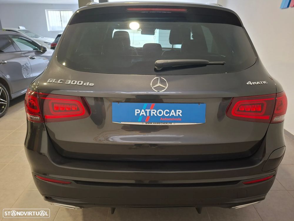 Mercedes-Benz GLC 300 de 4Matic 9G-TRONIC AMG Line Plus - 43