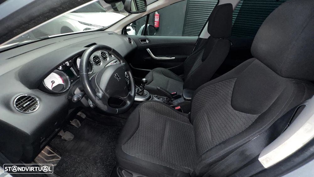 Peugeot 308 SW 1.6 HDi Executive CVM6 - 10