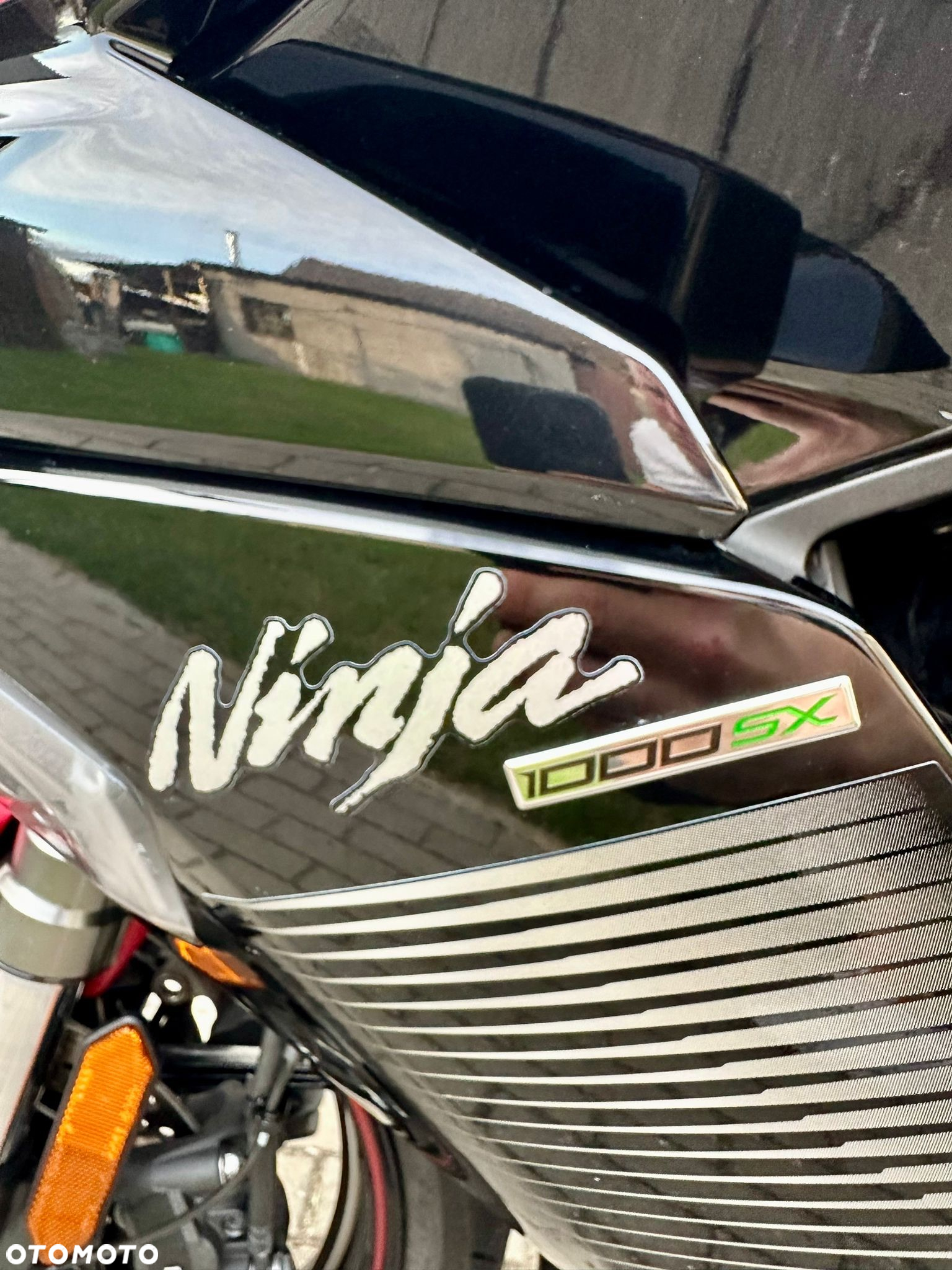 Kawasaki Ninja 1000 SX - 9