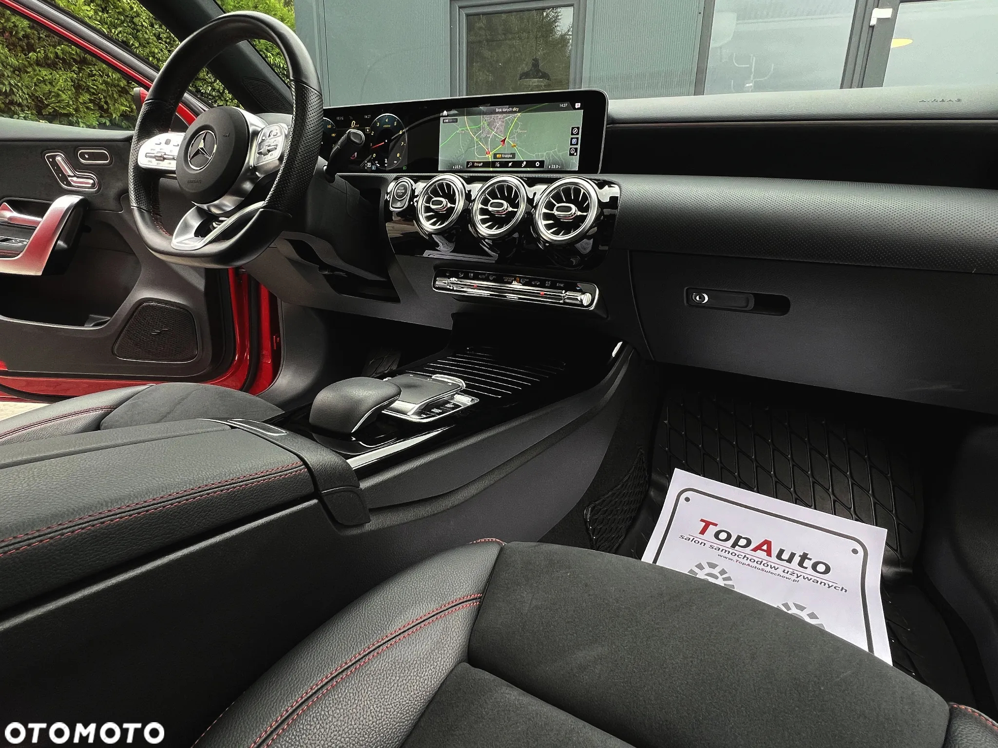 Mercedes-Benz Klasa A 220 4-Matic AMG Line 7G-DCT - 18