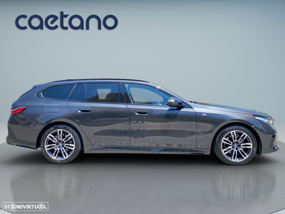 BMW 520 d Pack Desportivo M - 24
