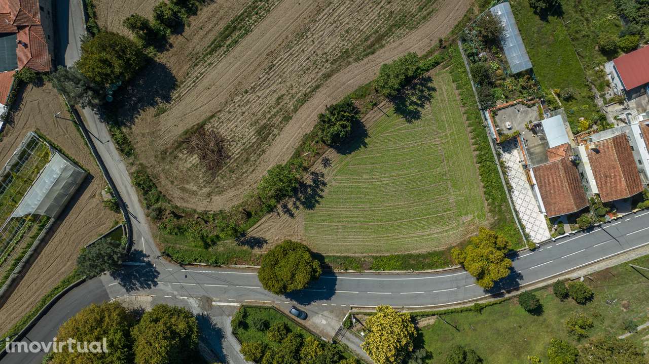 Terreno para construção de moradia individual - Grande imagem: 2/15