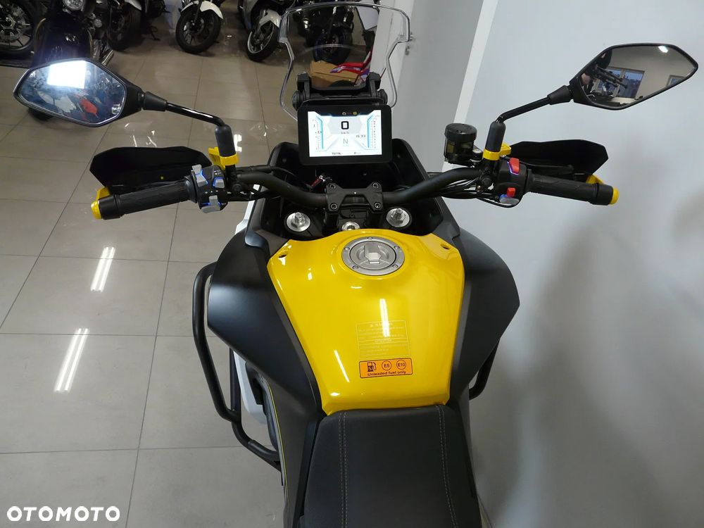 QJMOTOR SVT 650X - 27