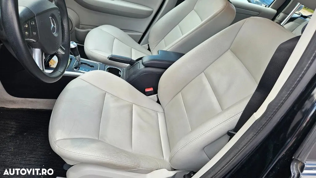 Mercedes-Benz B 200 CDI Autotronic - 12