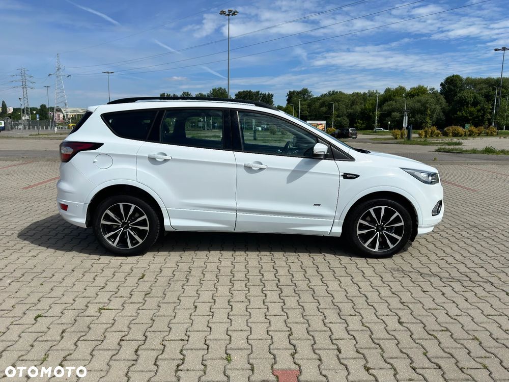 Ford Kuga 2.0 TDCi 4x4 ST-Line - 5