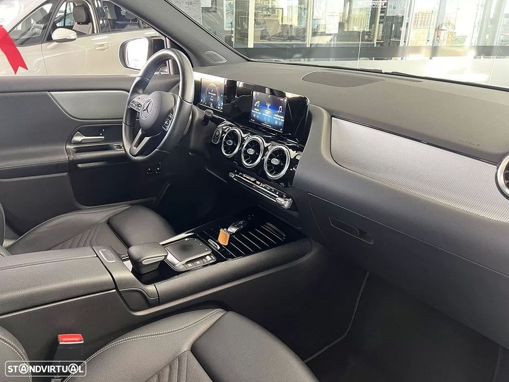 Mercedes-Benz GLA 250 e Style - 20