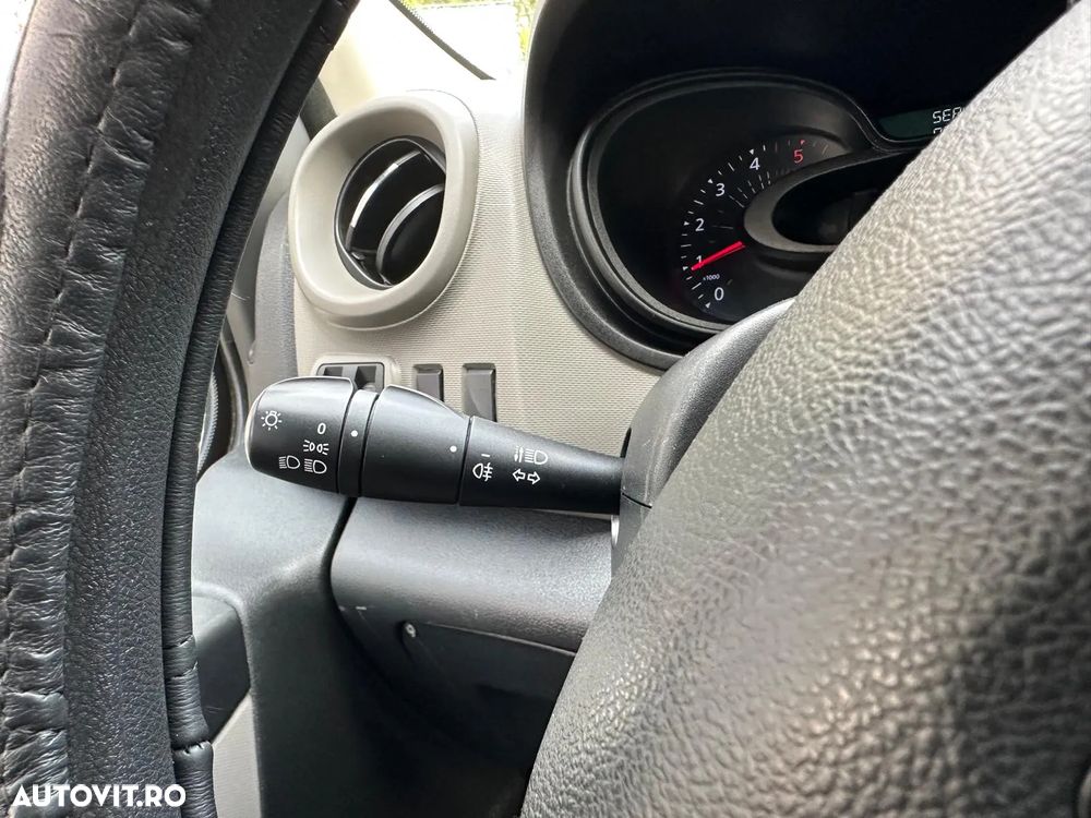 Renault Trafic - 17