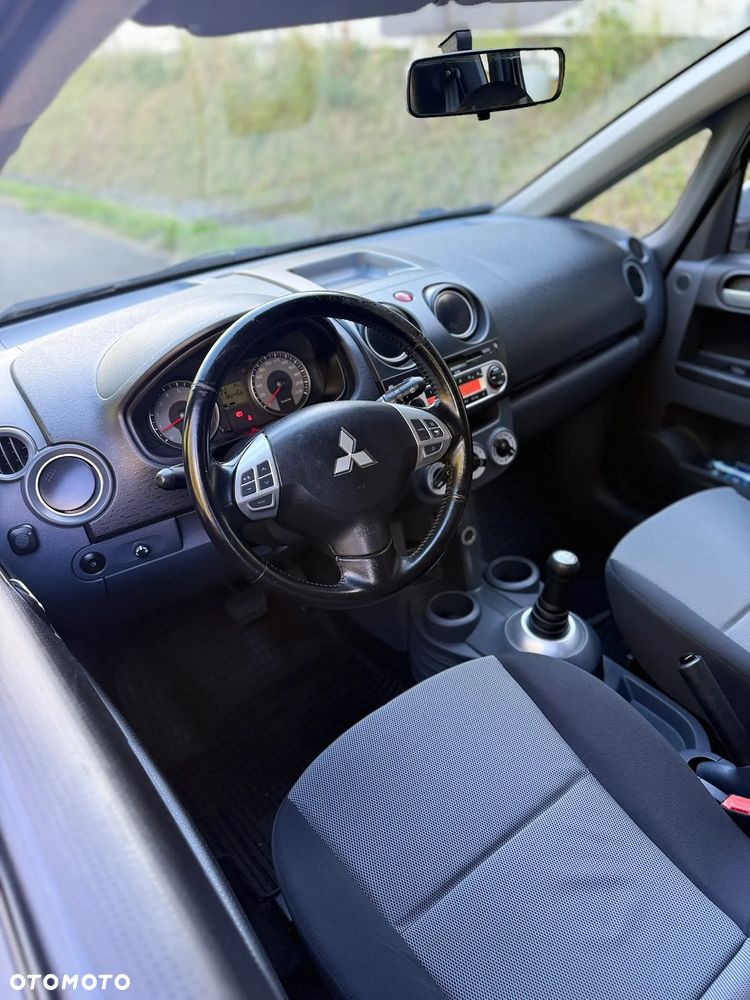 Mitsubishi Colt 1.3 Automatik Invite - 9
