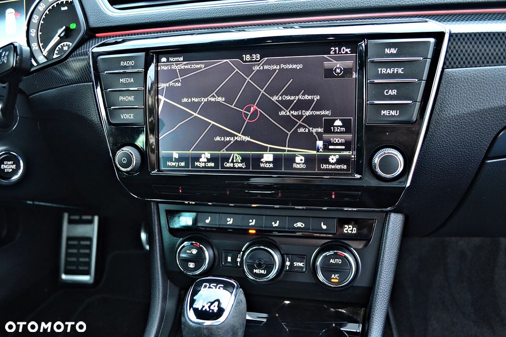 Skoda Superb 2.0 TDI 4x4 DSG Sportline - 36