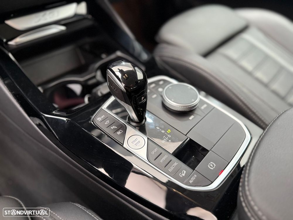BMW X3 30 e xDrive - 18