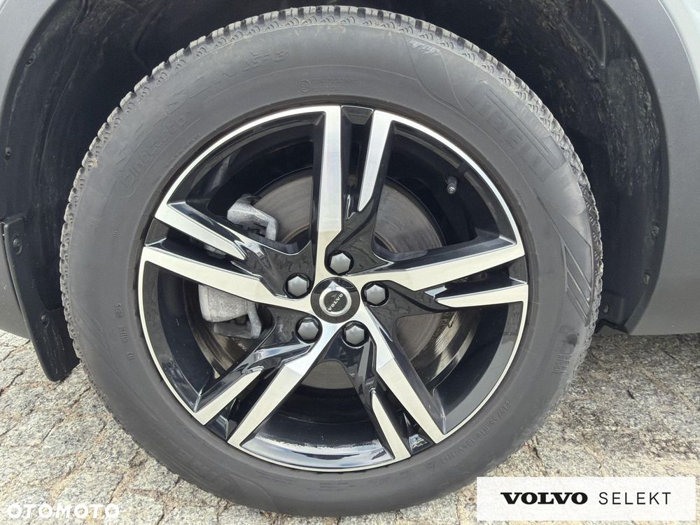 Volvo XC 40 - 28