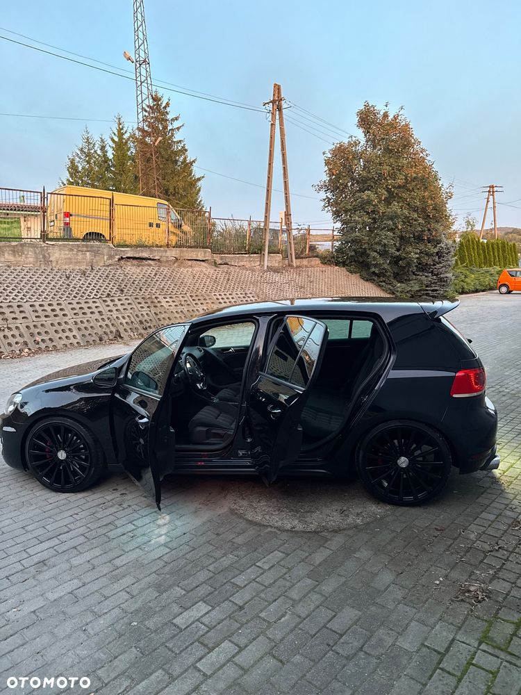 Volkswagen Golf ver-2-0-gti - 15