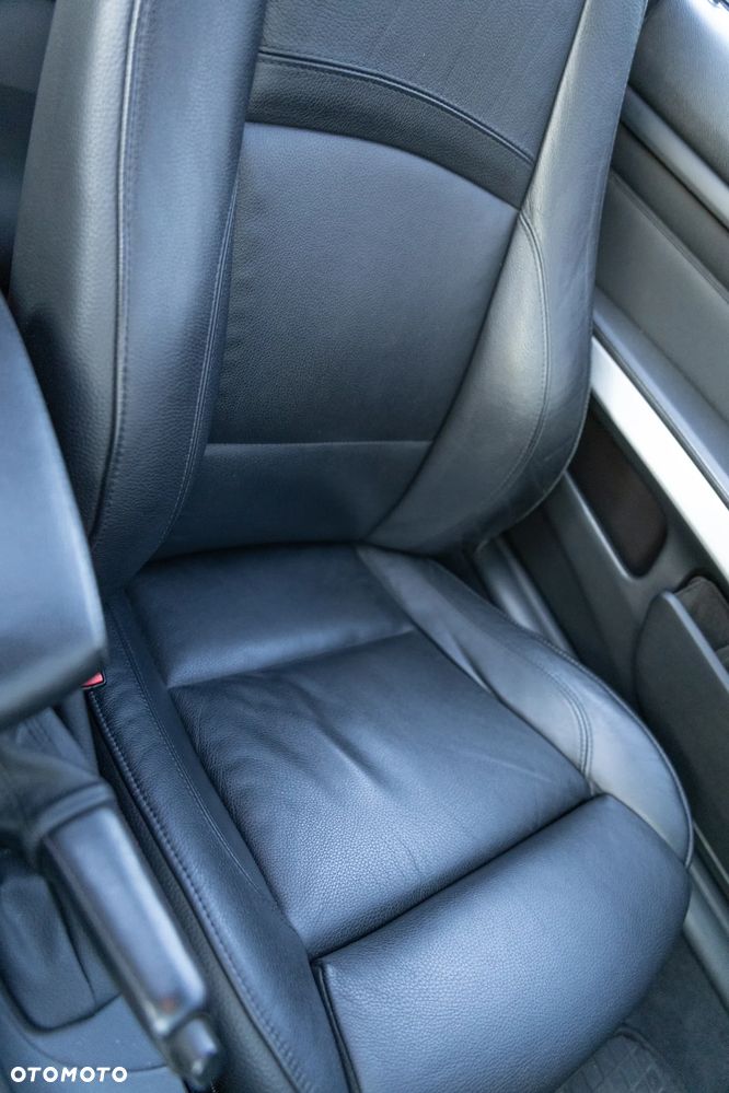 BMW Seria 3 - 38