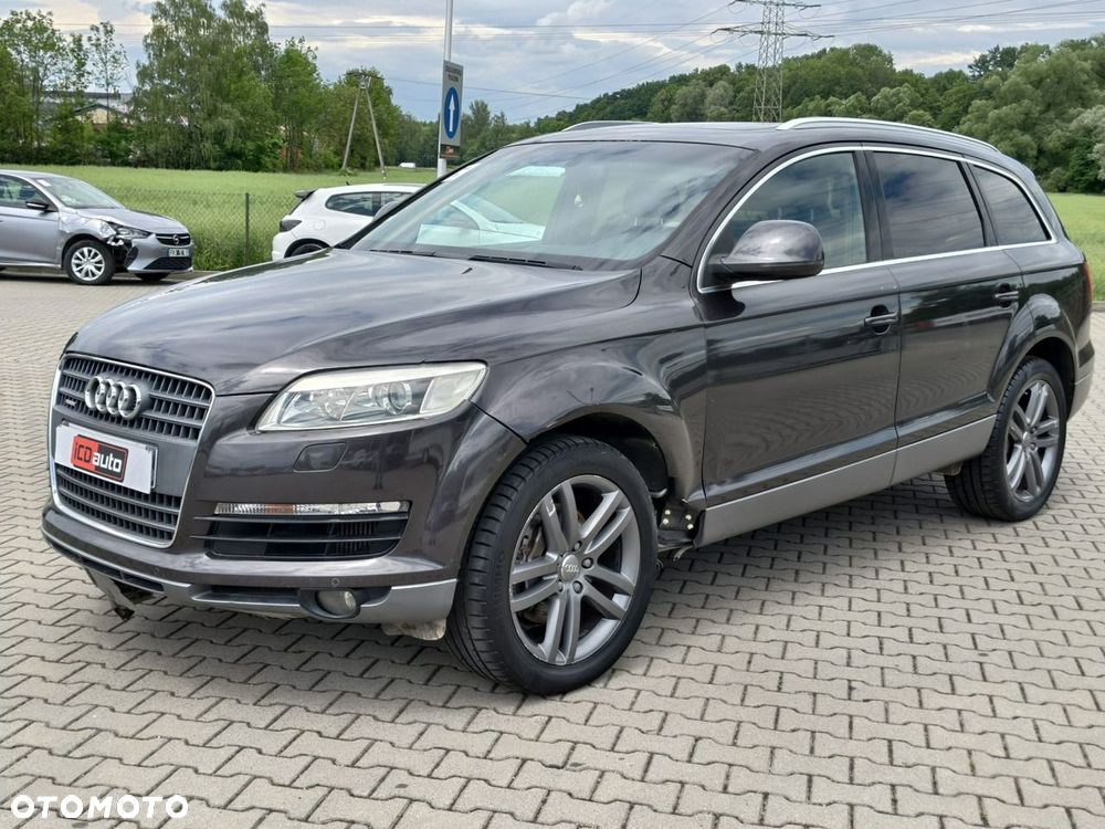 Audi Q7 - 3