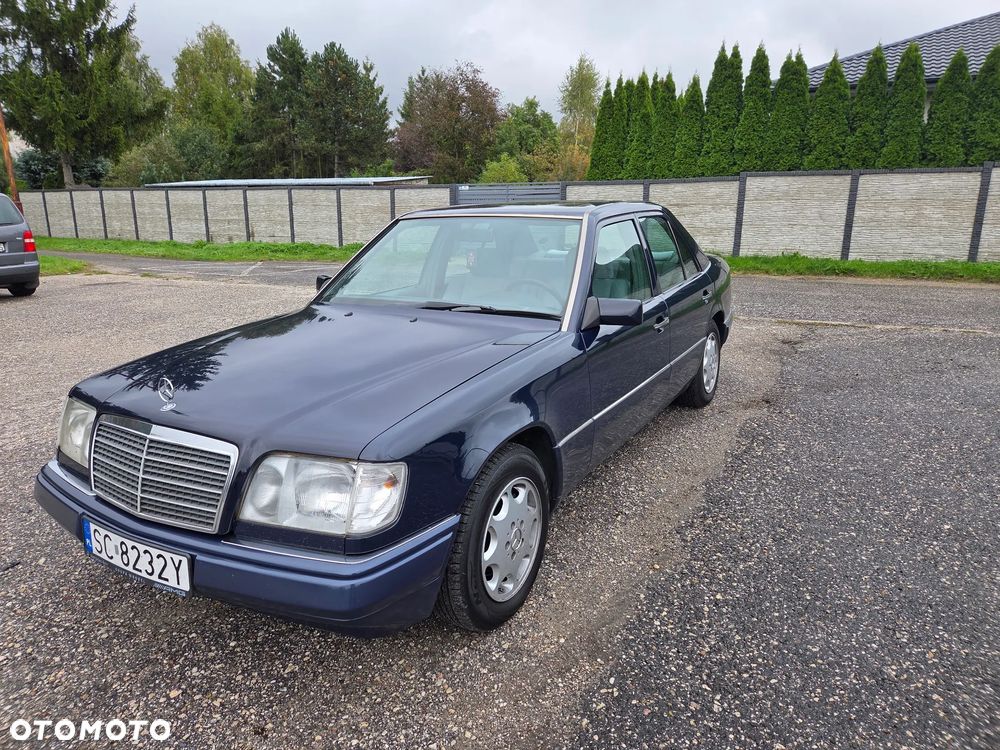 Mercedes-Benz Klasa E - 1