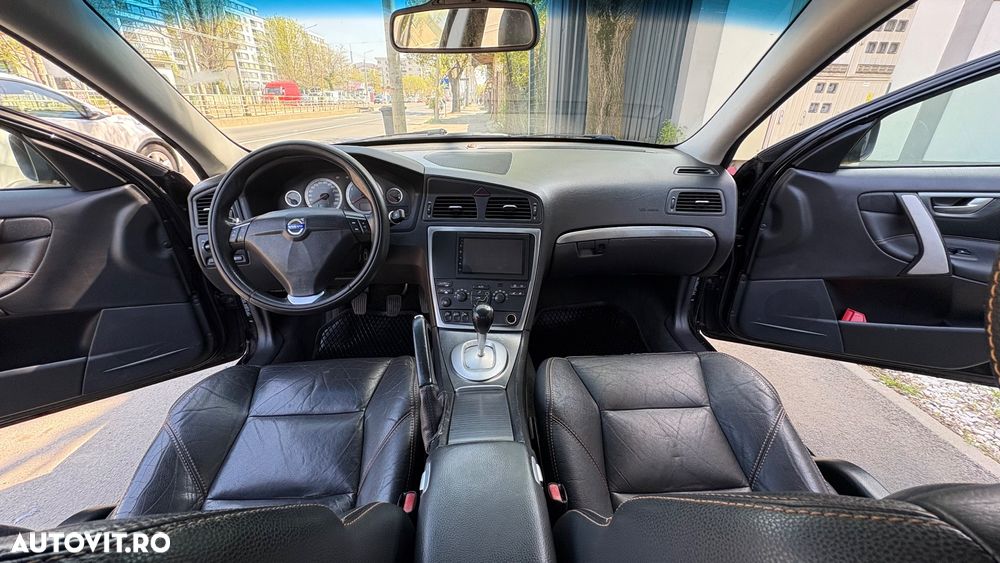 Volvo S60 2.4 Summum - 12