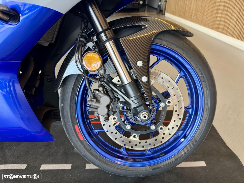 Yamaha YZF R3 - 8