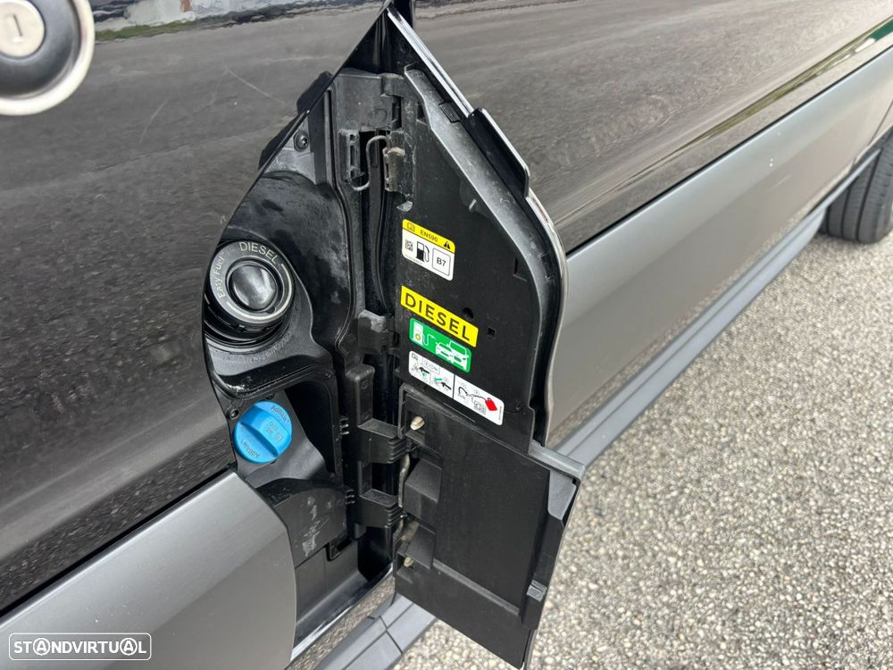 Ford Transit 2.0 TDCi - ANTEPARA - 9 LUG + CAIXA CARGA - IVA - 18