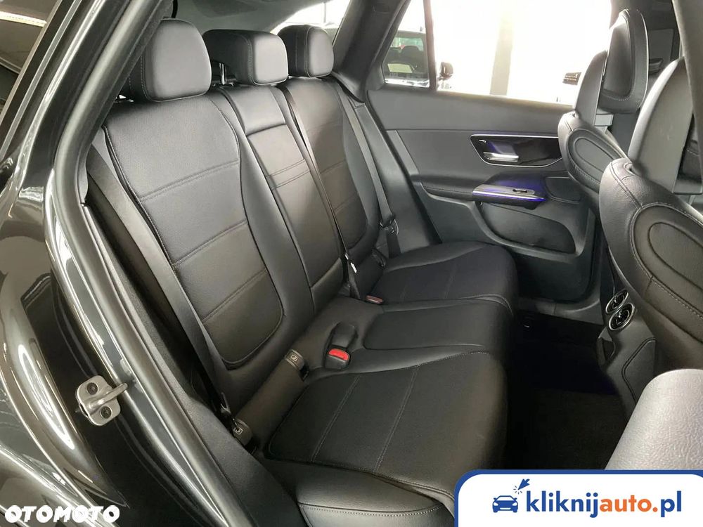 Mercedes-Benz GLC 220 d 4Matic 9G-TRONIC Avantgarde Advanced - 8