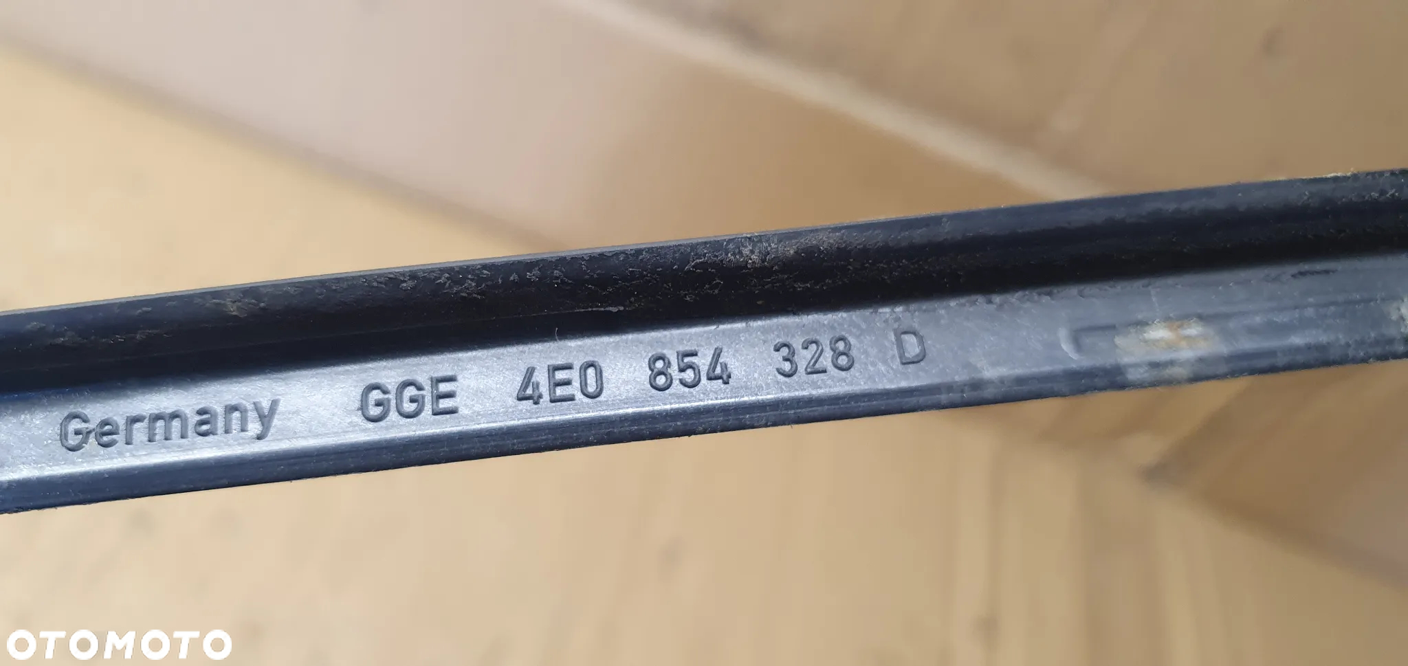 Listwa szyby czołowej prawy przód Audi A8 D3 4E0854328D - 5