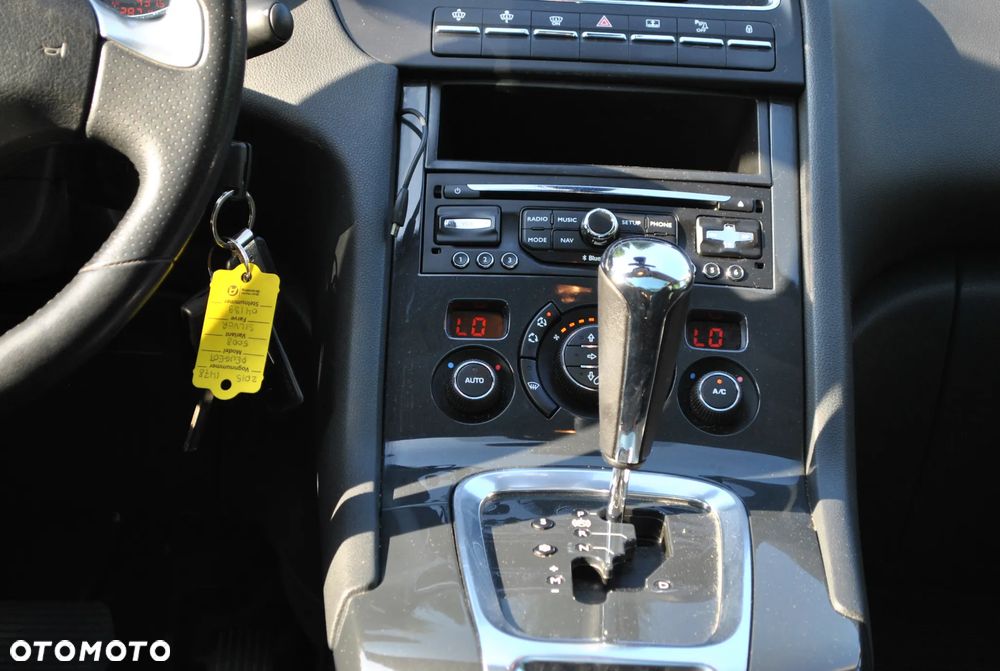 Peugeot 5008 2.0 HDi Allure 7os - 18