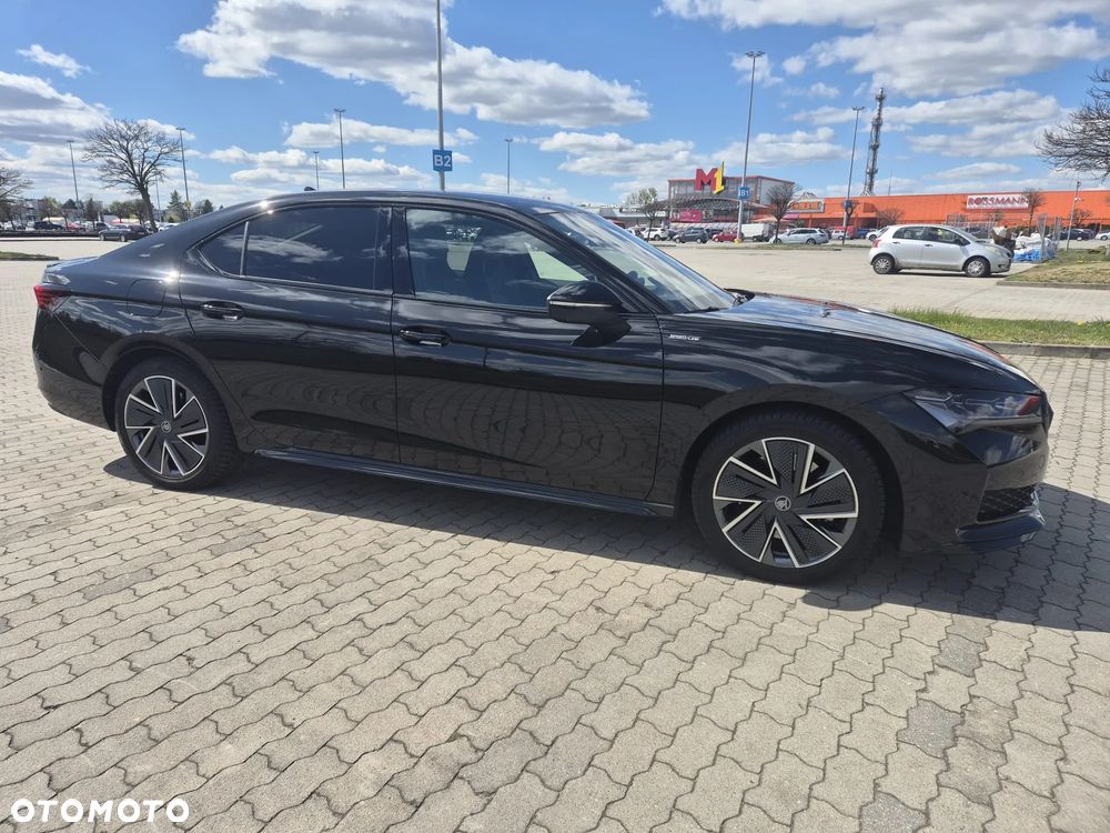 Skoda Superb 2.0 TSI Sportline DSG - 8