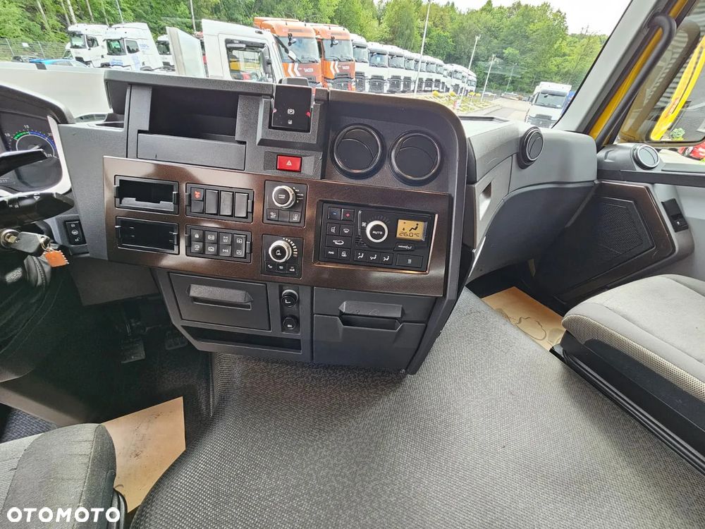 Renault T480 SLEEPERCAB ACC NISKI PRZEBIEG - 4