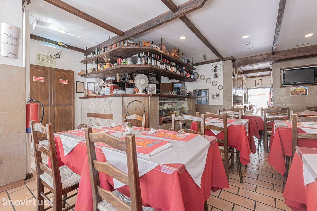 Restaurante Pronto a Operar no Feijó – Venda de Espaço Comercial - Grande imagem: 3/16