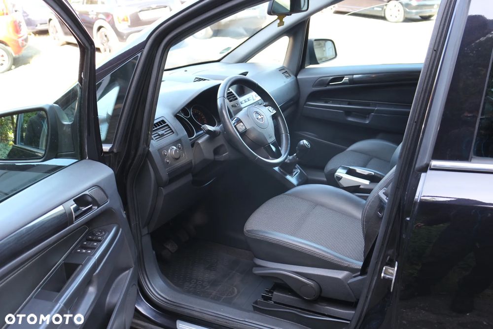 Opel Zafira 1.8 Innovation 110 Jahre - 12