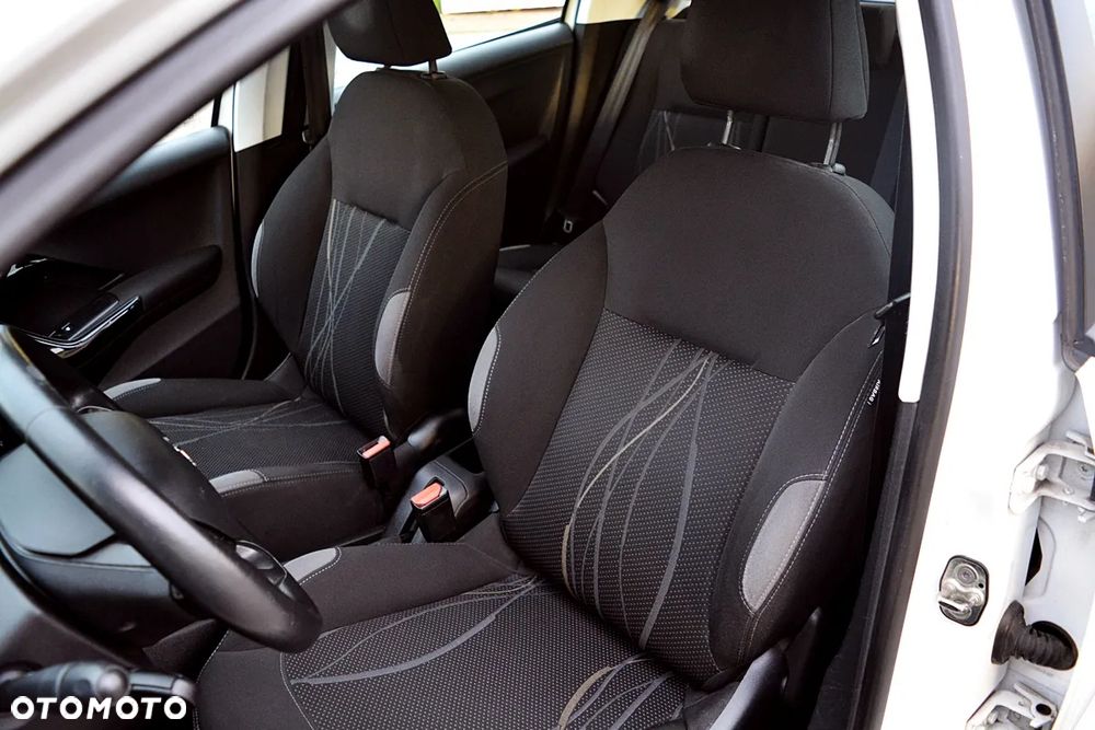 Peugeot 208 HDi 68 Access - 7